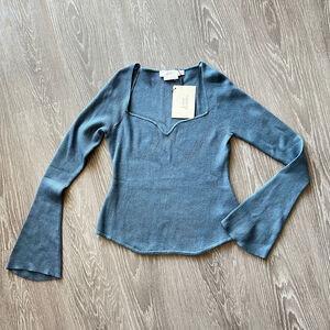 Love Bonito Sweater Womens Size 8 Blue Bell Sleeves Ribbed NWT